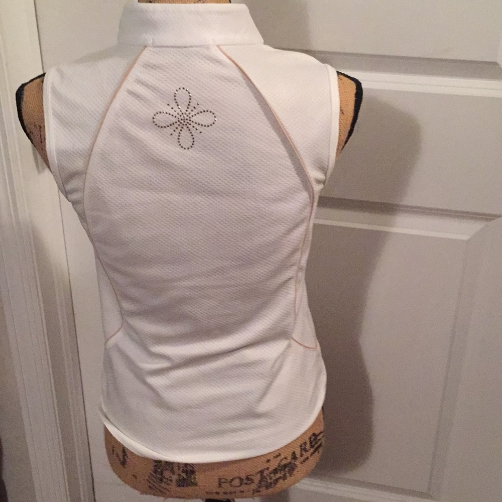 Top - Picture 4 of 5